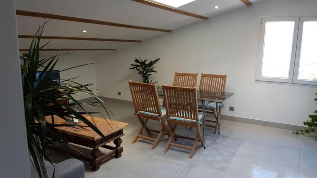 Saint Blaise, bel appartement neuf mansardé Extérieur photo
